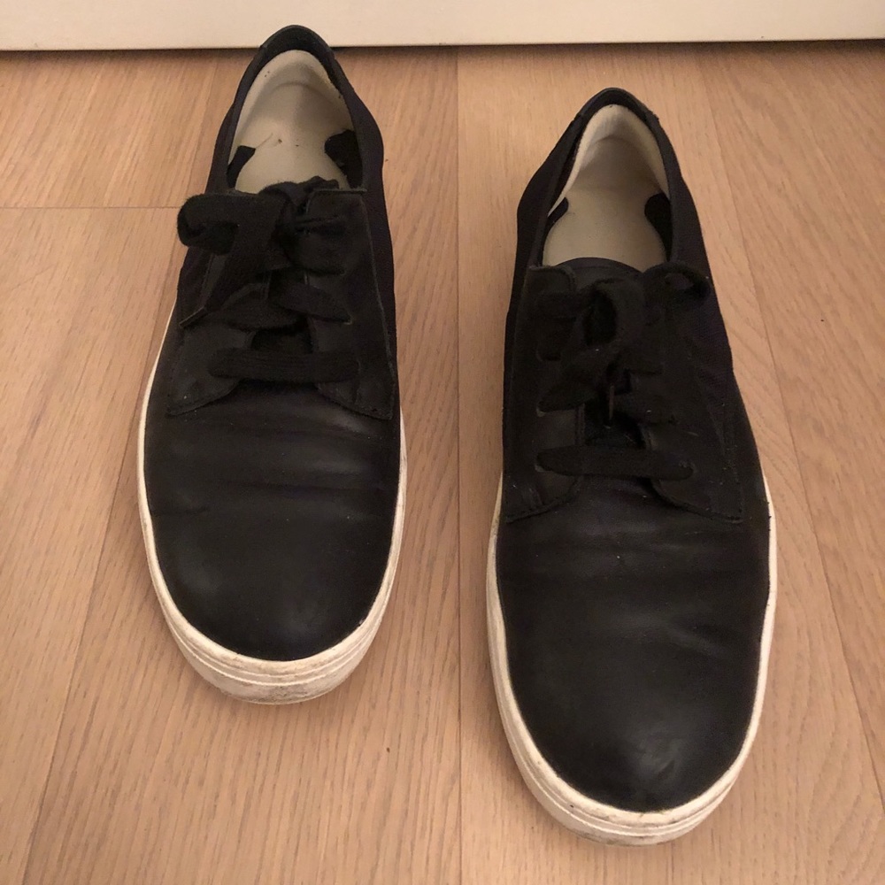 Eileen Fisher Black Leather Sneakers